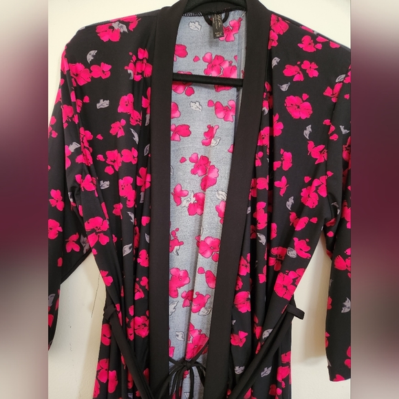 Marilyn Monroe robe new - Picture 2 of 5